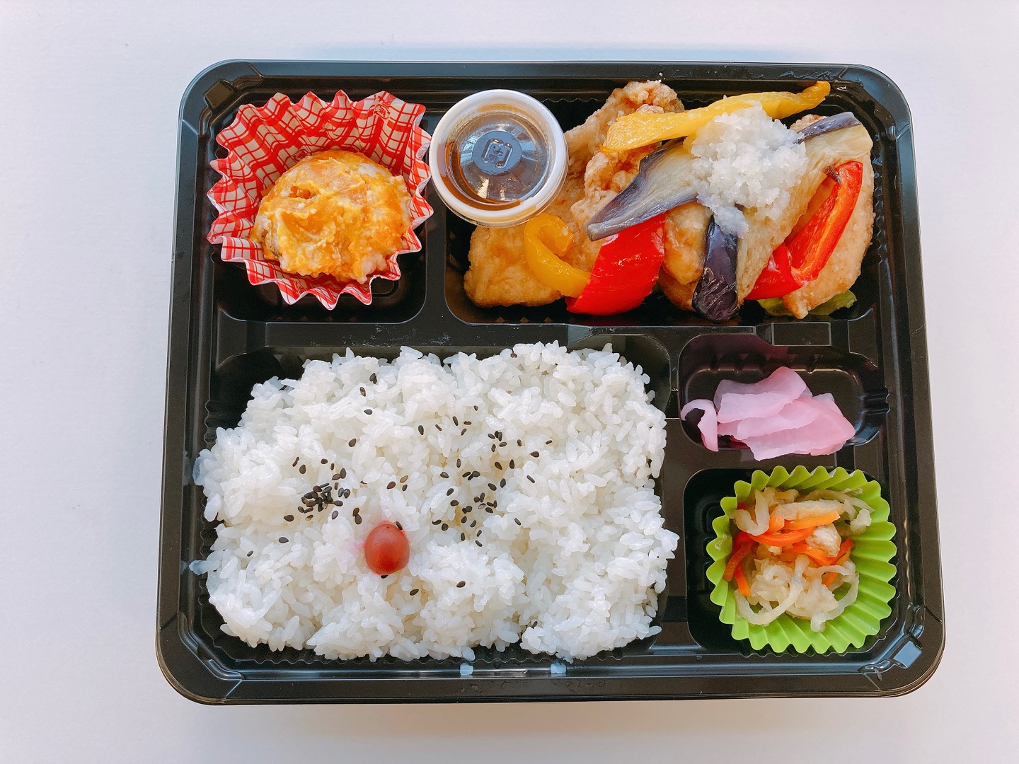 【B】鶏むね肉と野菜のみぞれあん